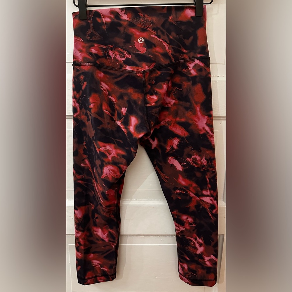 Lululemon Align High-Rise Crop 21" Intensity Pink Blossom Multi Sz 6 - Picture 2 of 5